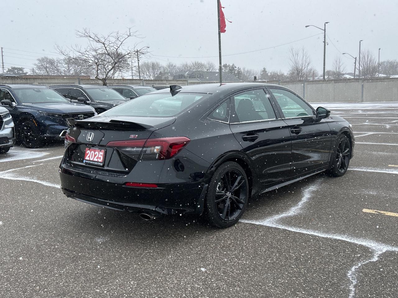 2025 Honda Civic Si Sedan Si - Navigation  Sunroof  CarPlay Like New! Photo