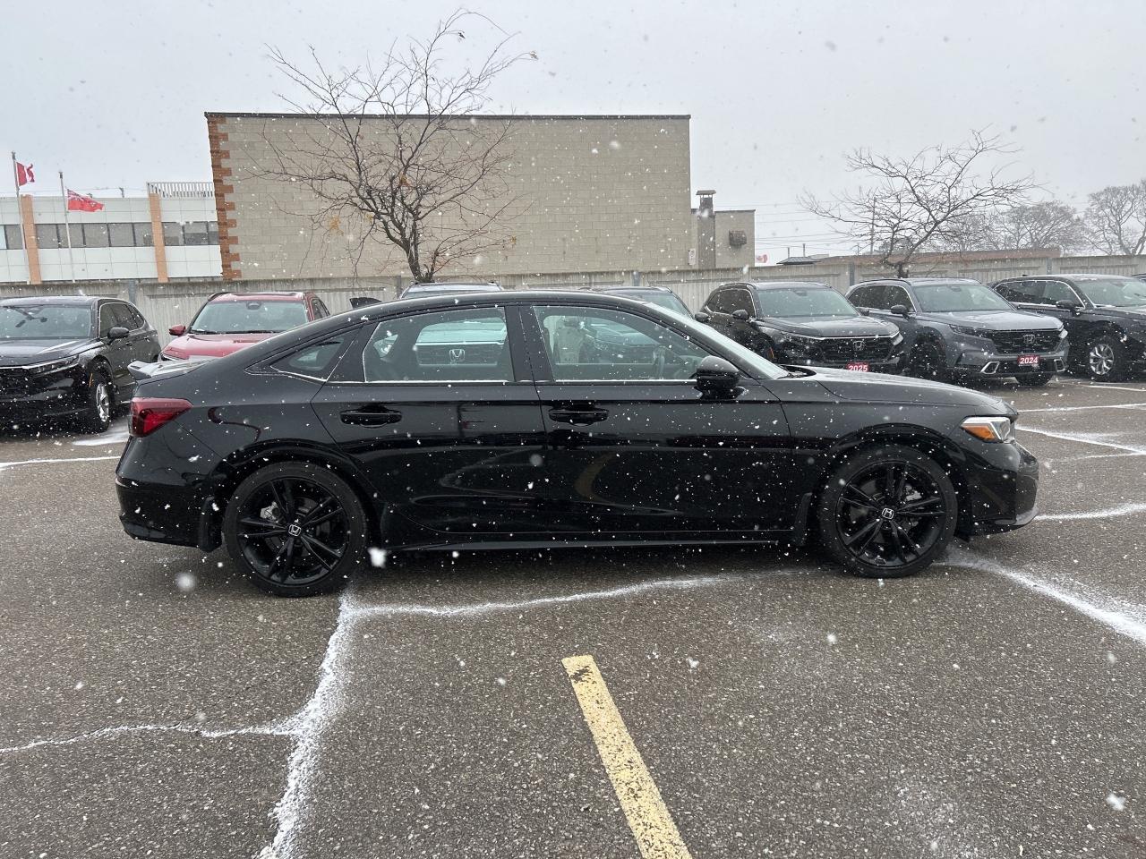 2025 Honda Civic Si Sedan Si - Navigation  Sunroof  CarPlay Like New! Photo