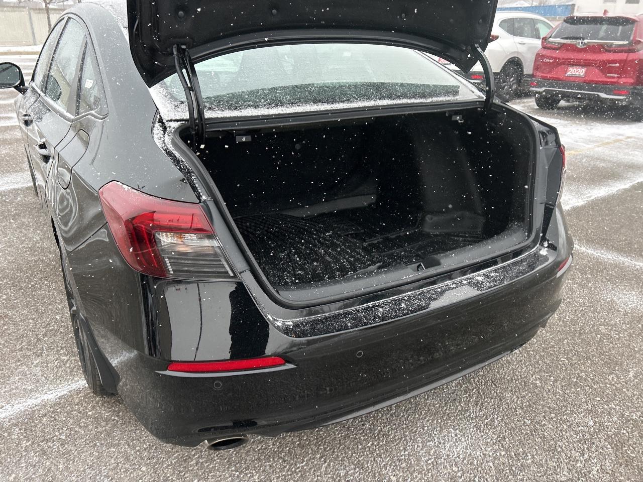 2025 Honda Civic Si Sedan Si - Navigation  Sunroof  CarPlay Like New! Photo