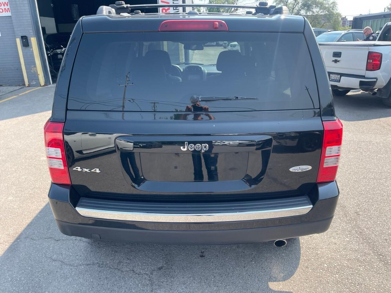 2016 Jeep Patriot 4WD 4dr High Altitude 2016 Jeep patriot high altit Photo