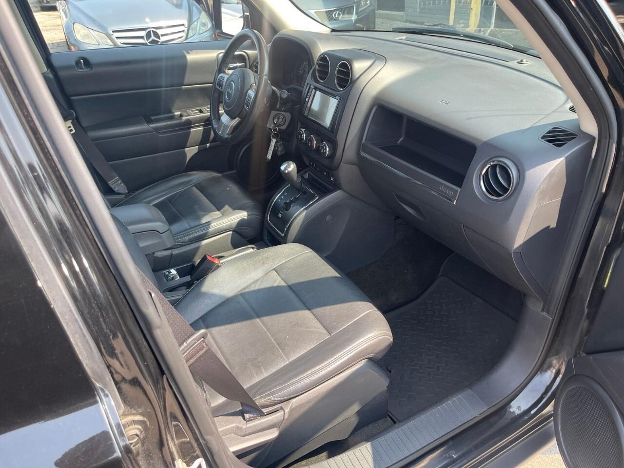 2016 Jeep Patriot 4WD 4dr High Altitude 2016 Jeep patriot high altit Photo