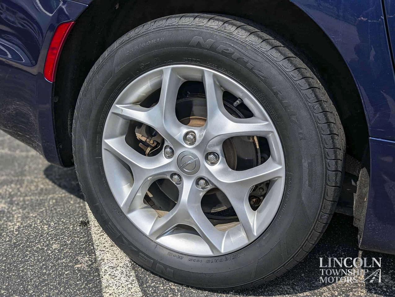 2019 Chrysler Pacifica Touring Plus - DVD, NAV, 7 SEATS, CLEAN CARFAX Photo