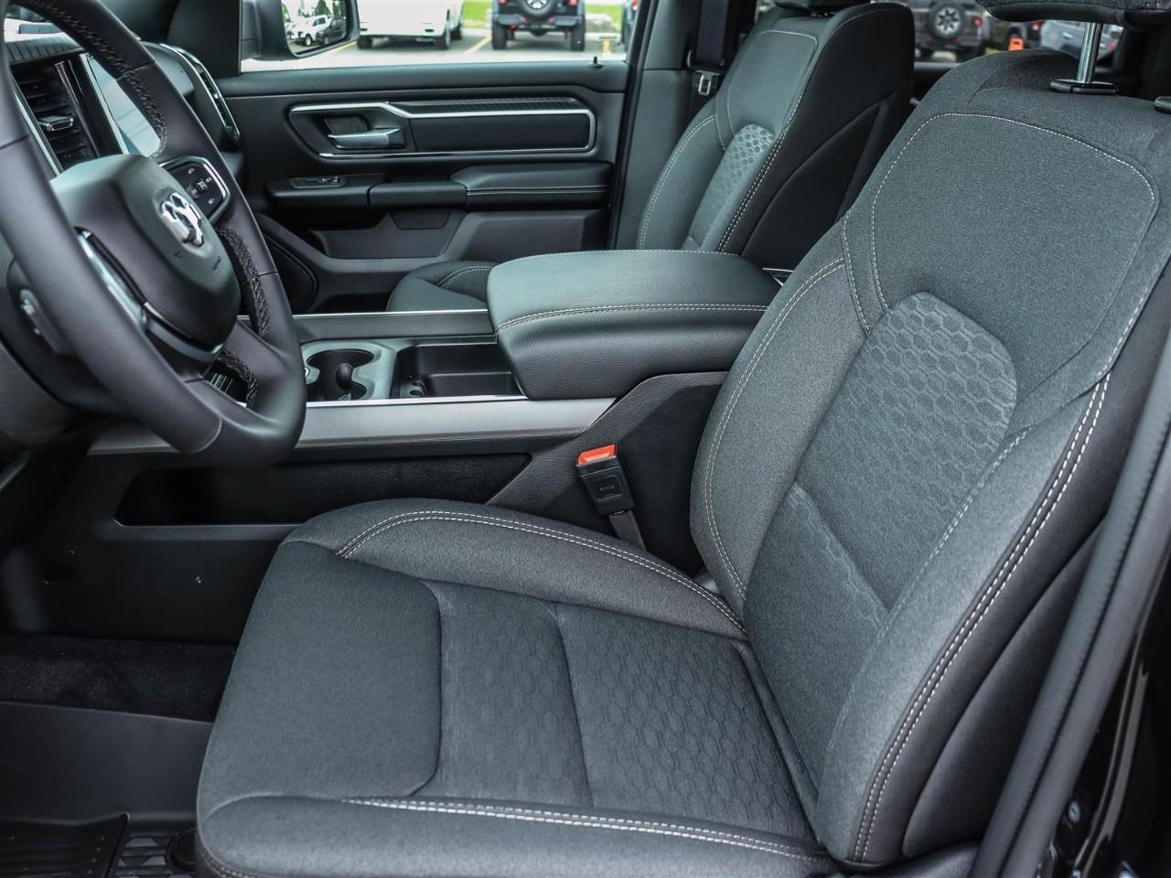 2025 RAM 1500 Big Horn Incl. Off Road Pkg/Heated Seats/Steering Photo