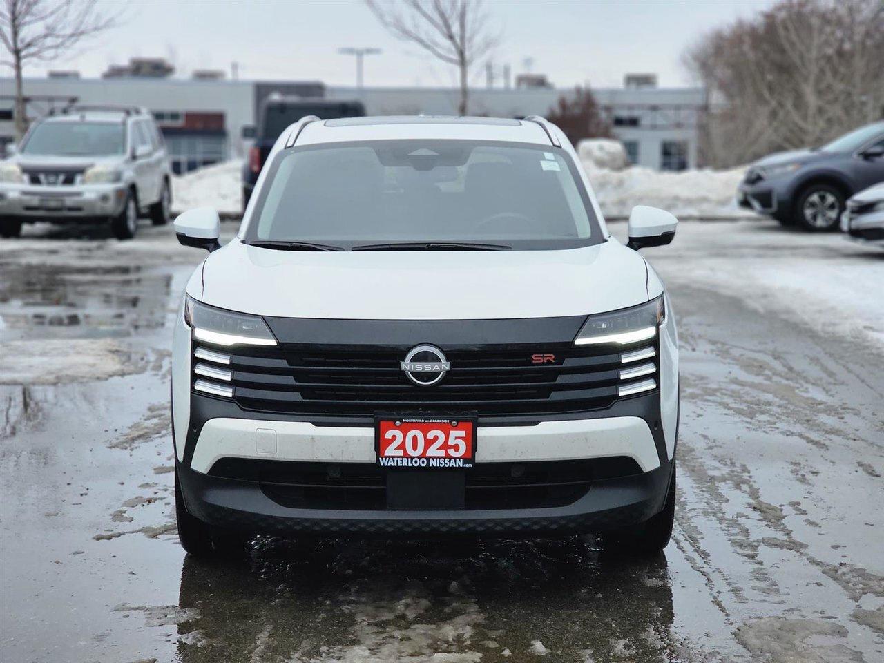 2025 Nissan Kicks SR Photo3