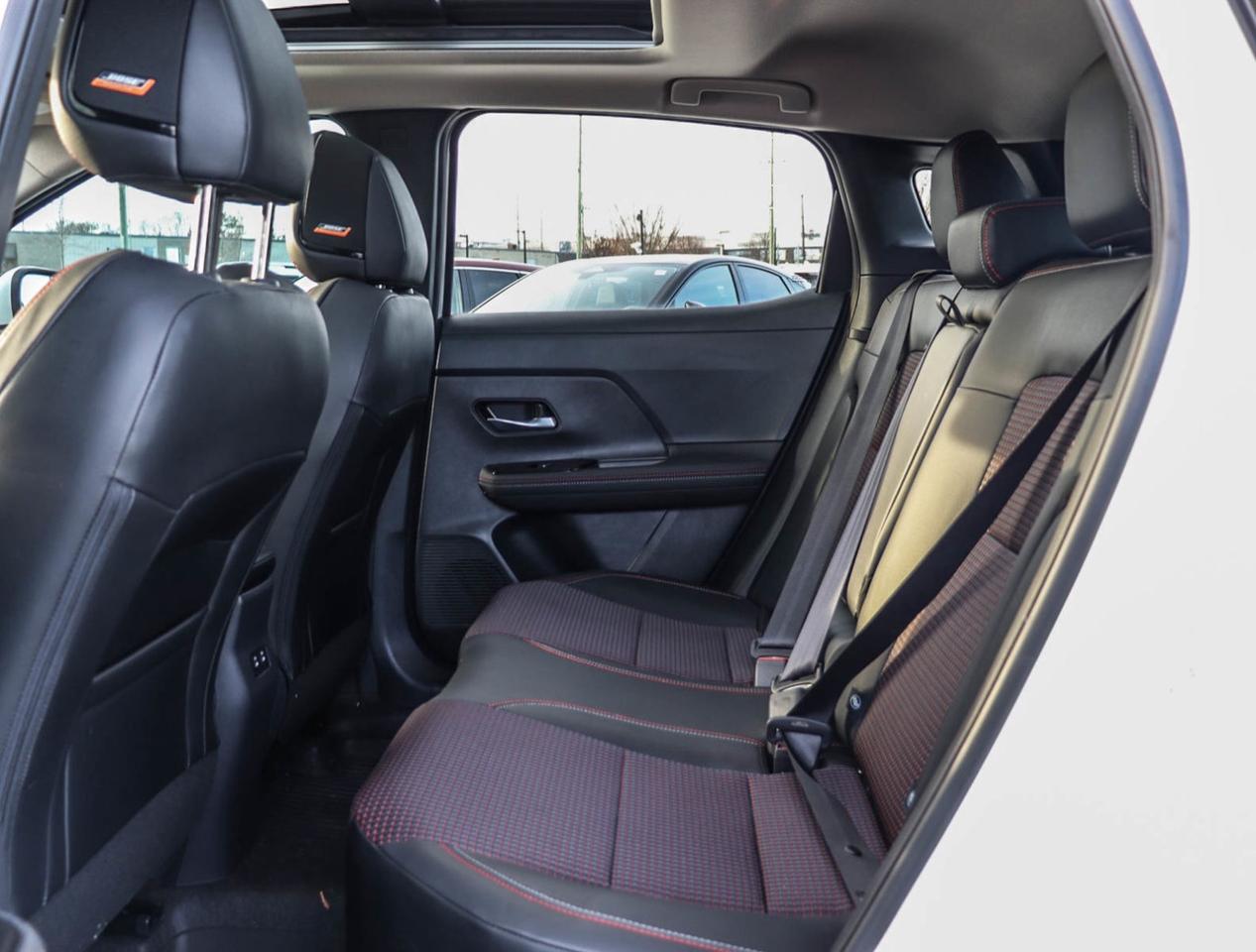 2025 Nissan Kicks SR PREMIUM WITH SPORT WHEEL PACKAGE !!! NO ACCIDEN Photo