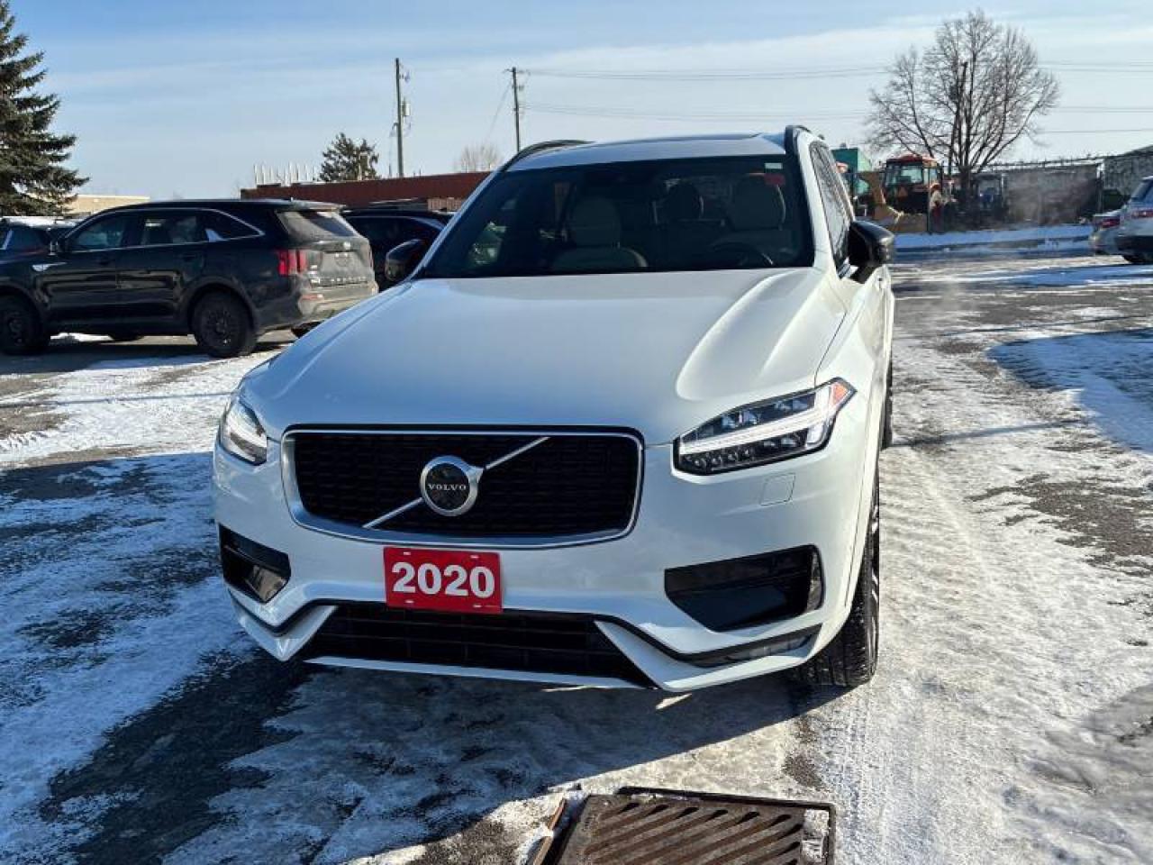 2020 Volvo XC90 T6 l No Accident l R-Design l 7-Seater l AWD Photo