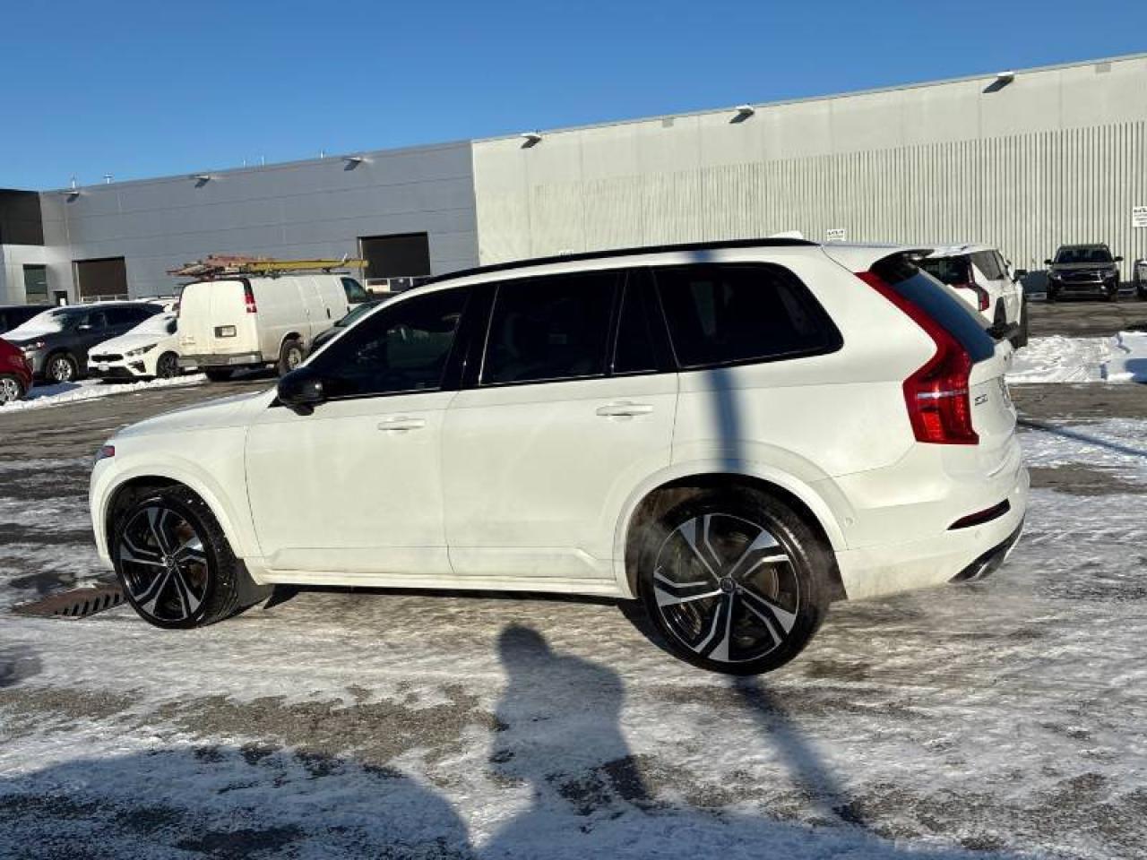 2020 Volvo XC90 T6 l No Accident l R-Design l 7-Seater l AWD Photo