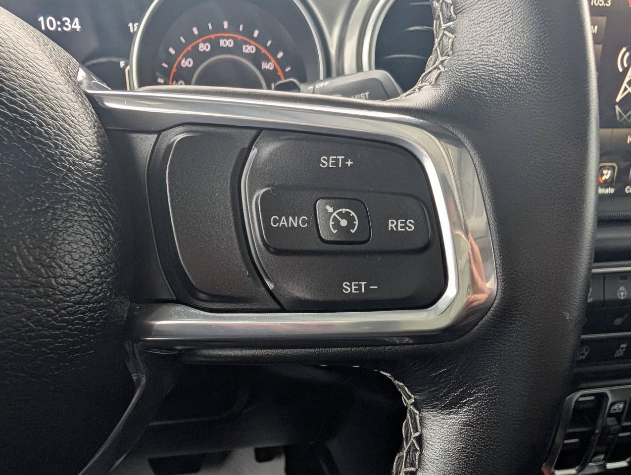 2023 Jeep Wrangler Sahara Photo