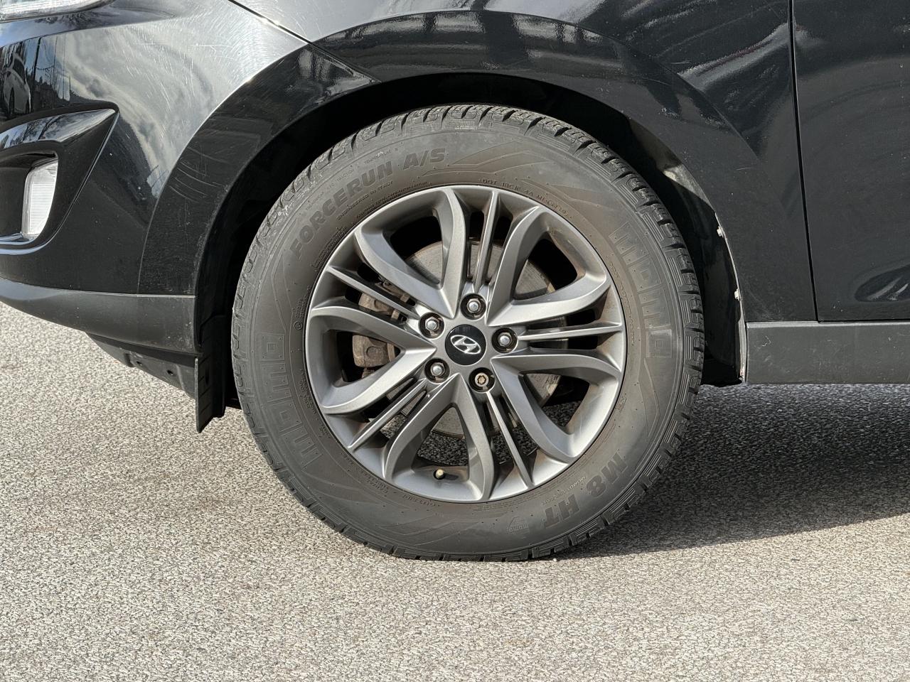 2015 Hyundai Tucson GLS I ONE OWNER I 2.0 I 4 CYL I FWD I PANO I RCAM Photo