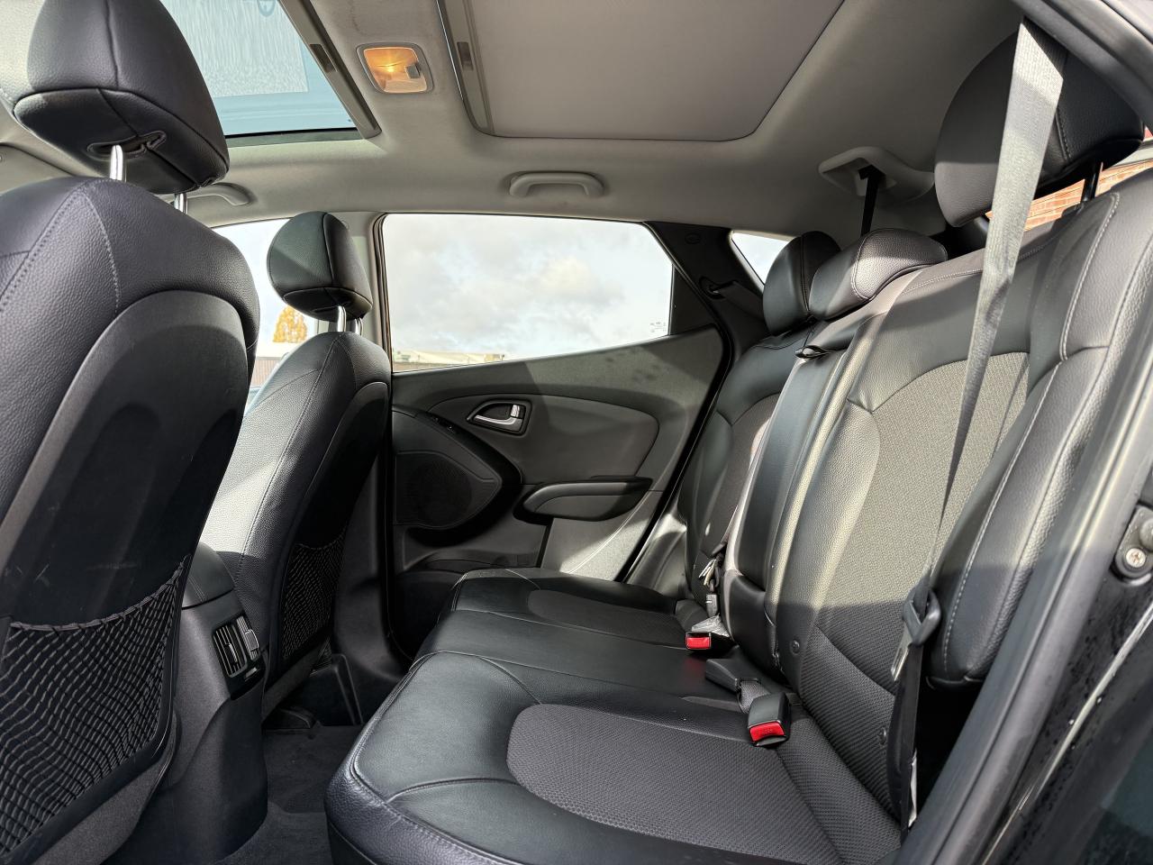 2015 Hyundai Tucson GLS I ONE OWNER I 2.0 I 4 CYL I FWD I PANO I RCAM Photo