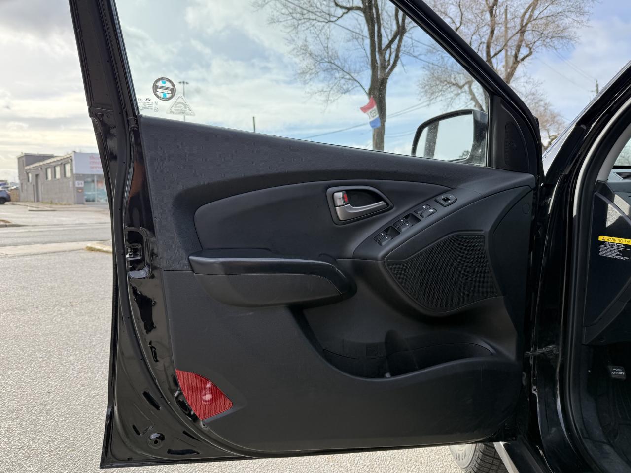 2015 Hyundai Tucson GLS I ONE OWNER I 2.0 I 4 CYL I FWD I PANO I RCAM Photo