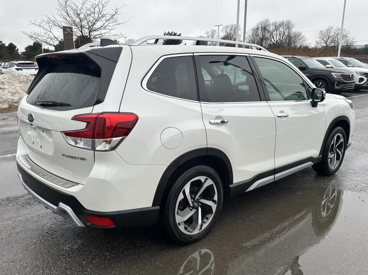 2024 Subaru Forester Premier AWD Photo