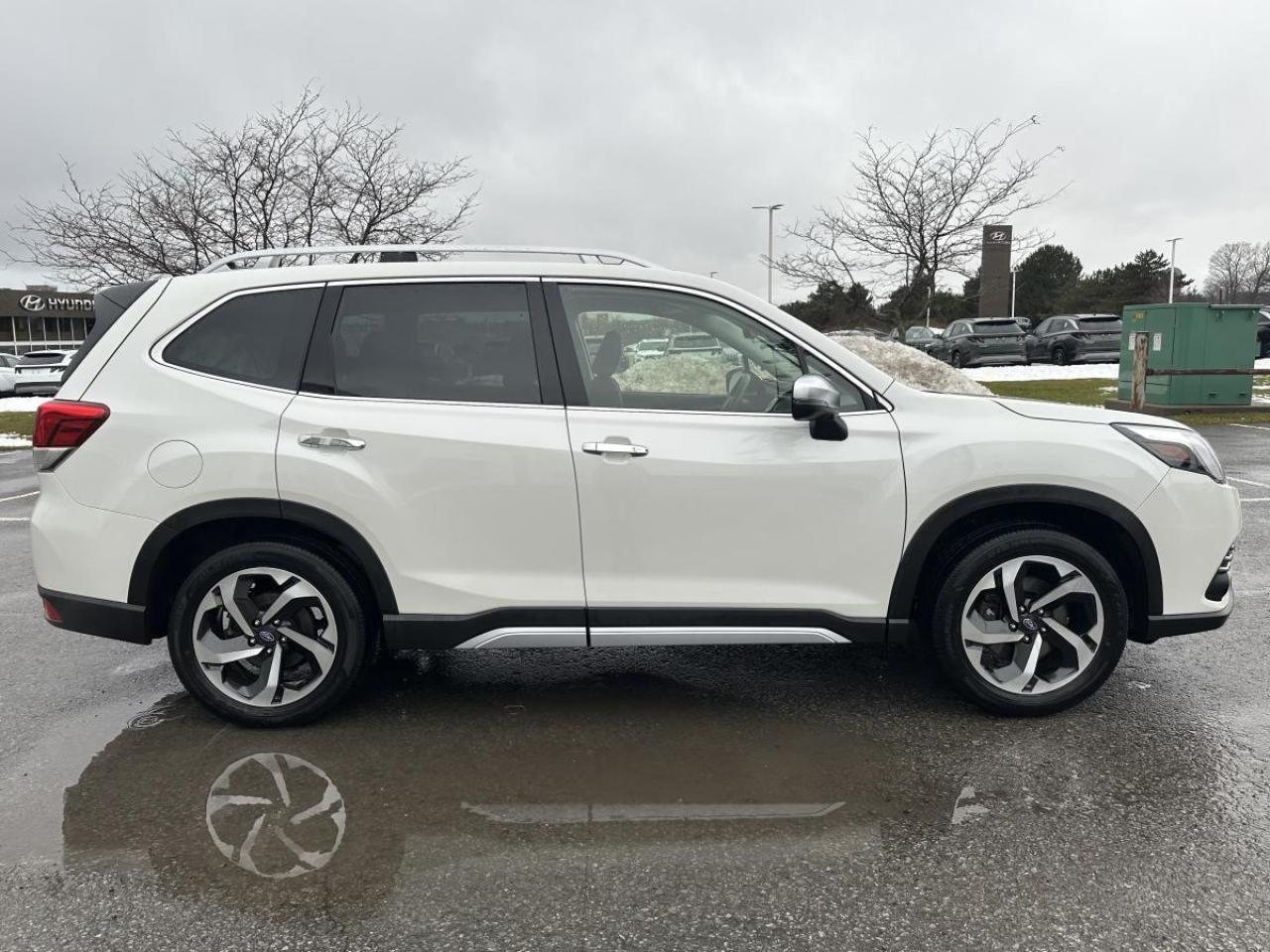 2024 Subaru Forester Premier AWD Photo