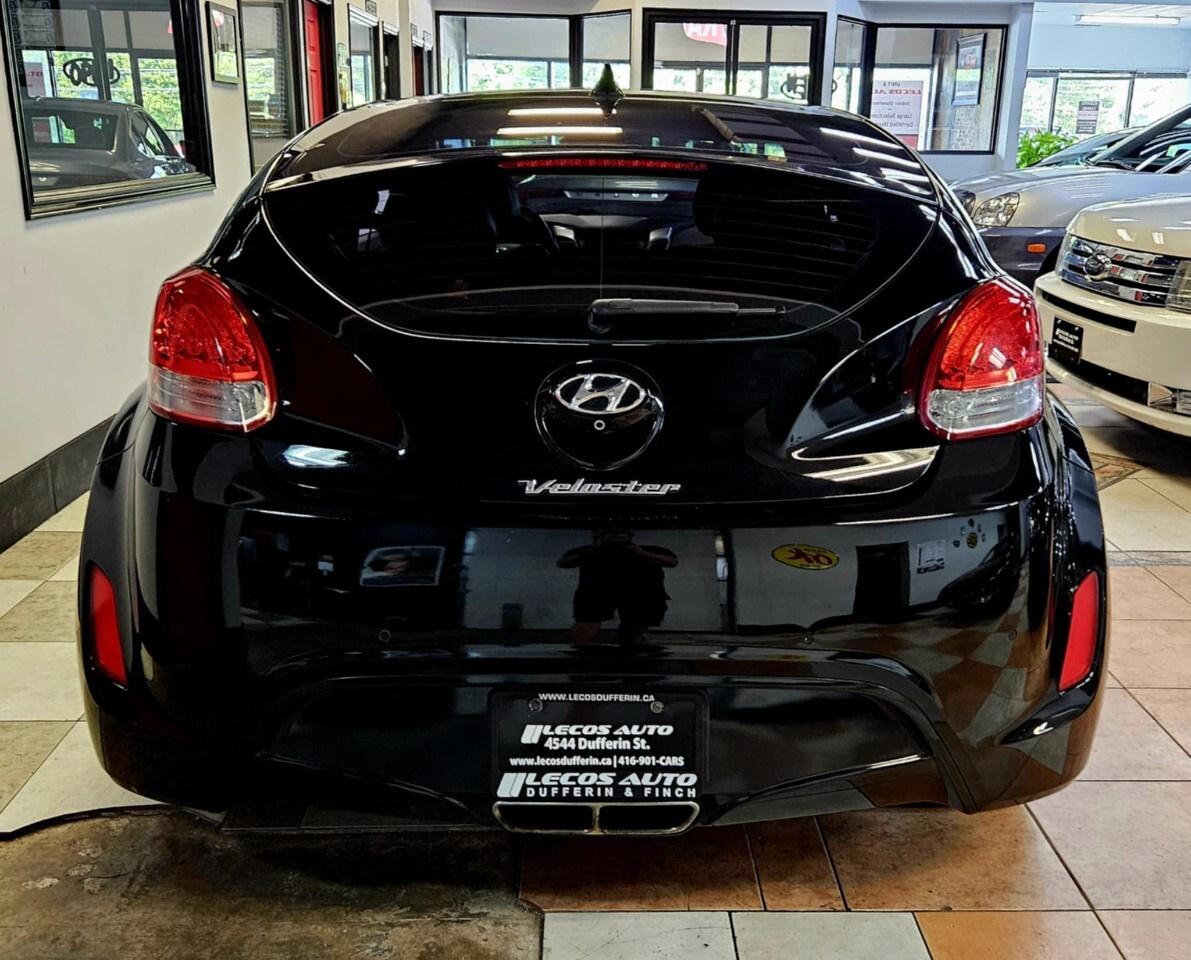 2016 Hyundai Veloster 3dr Cpe Auto Tech w/Yellow Colour Pack One Owner/B Photo