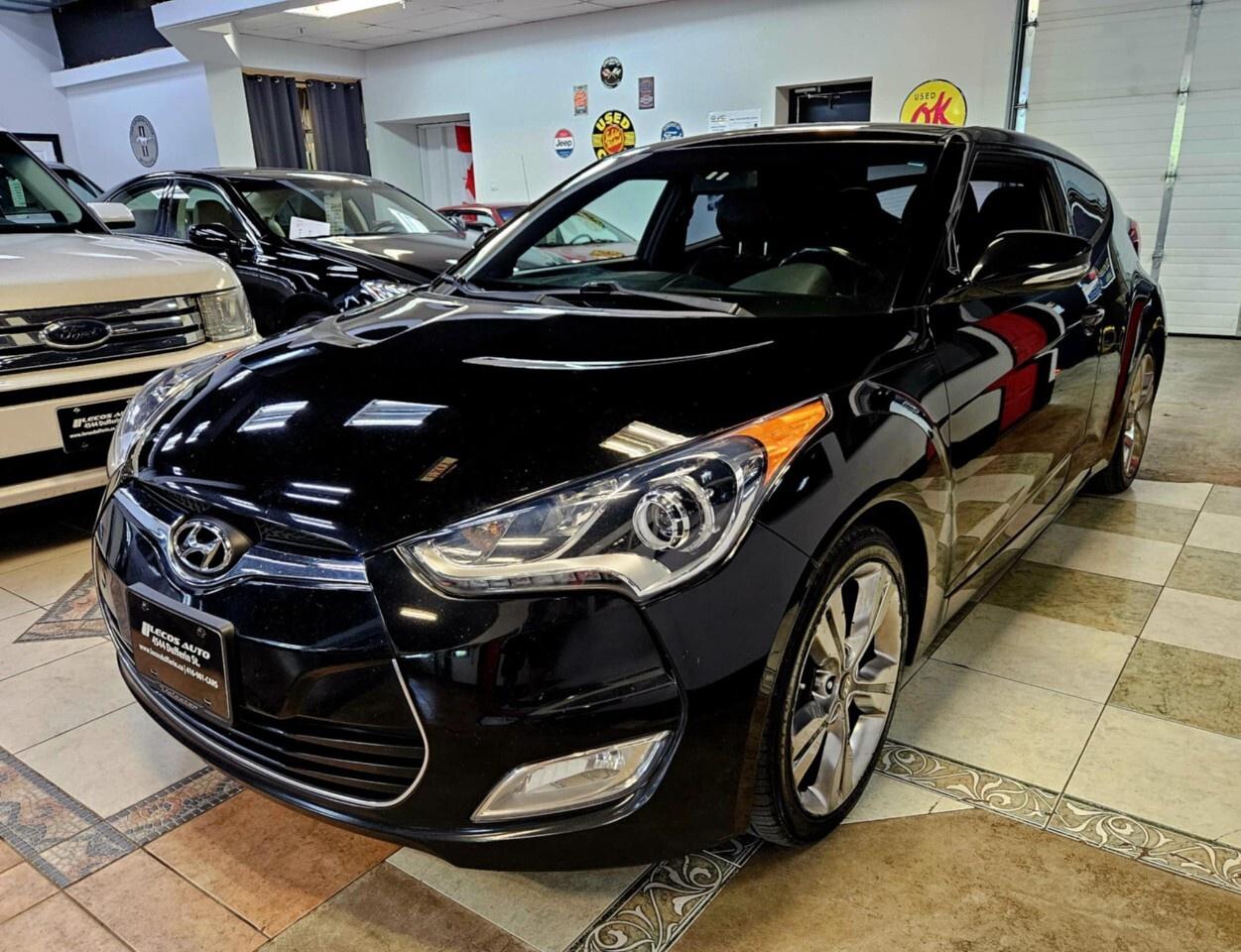 2016 Hyundai Veloster 3dr Cpe Auto Tech w/Yellow Colour Pack One Owner/B Photo