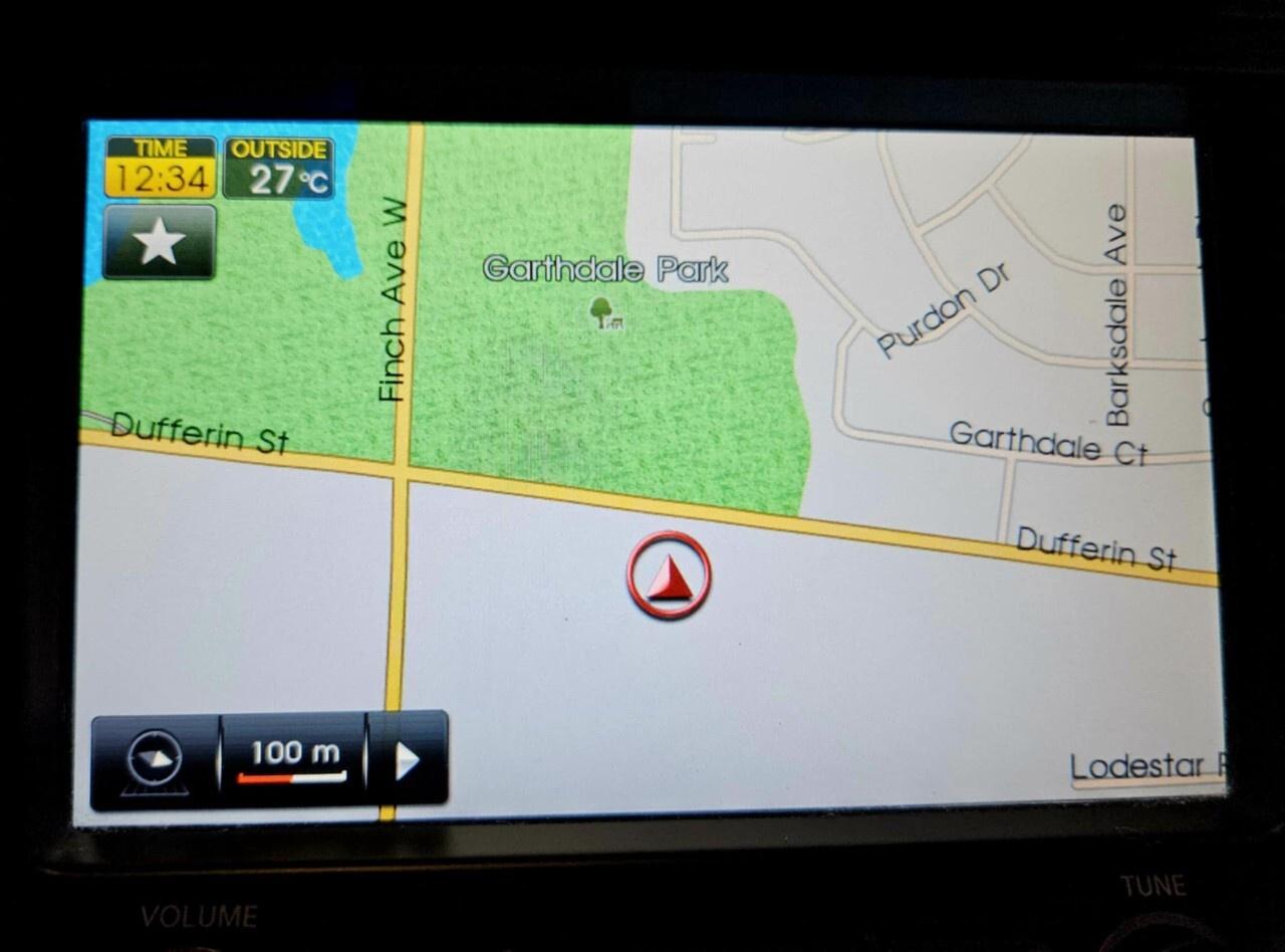 2016 Hyundai Veloster 3dr Cpe Auto Tech w/Yellow Colour Pack One Owner/B Photo