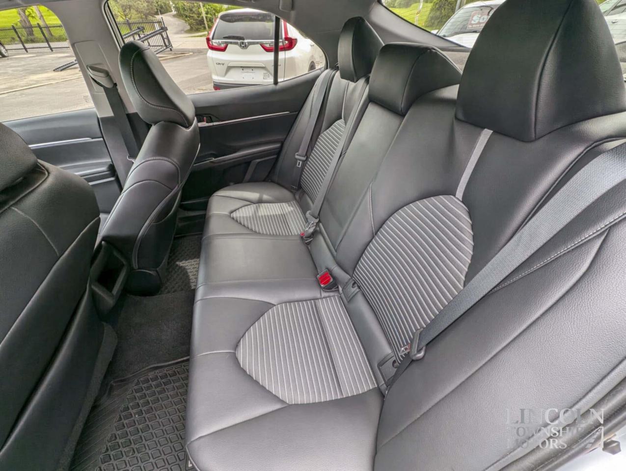 2018 Toyota Camry SE- Heated Seats, Backup Cam, Clean CarFax & More! Photo