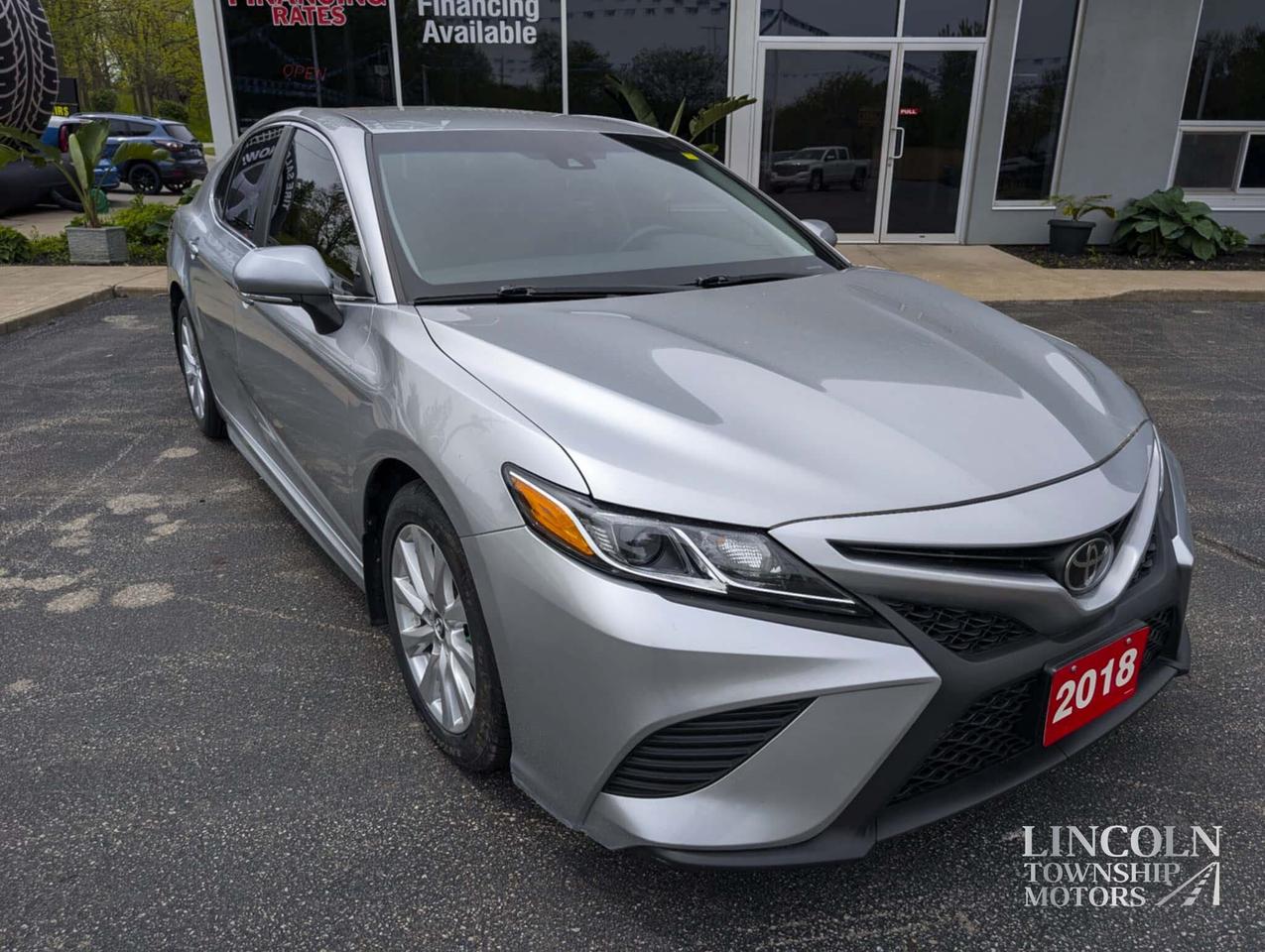 2018 Toyota Camry SE- Heated Seats, Backup Cam, Clean CarFax & More! Photo0