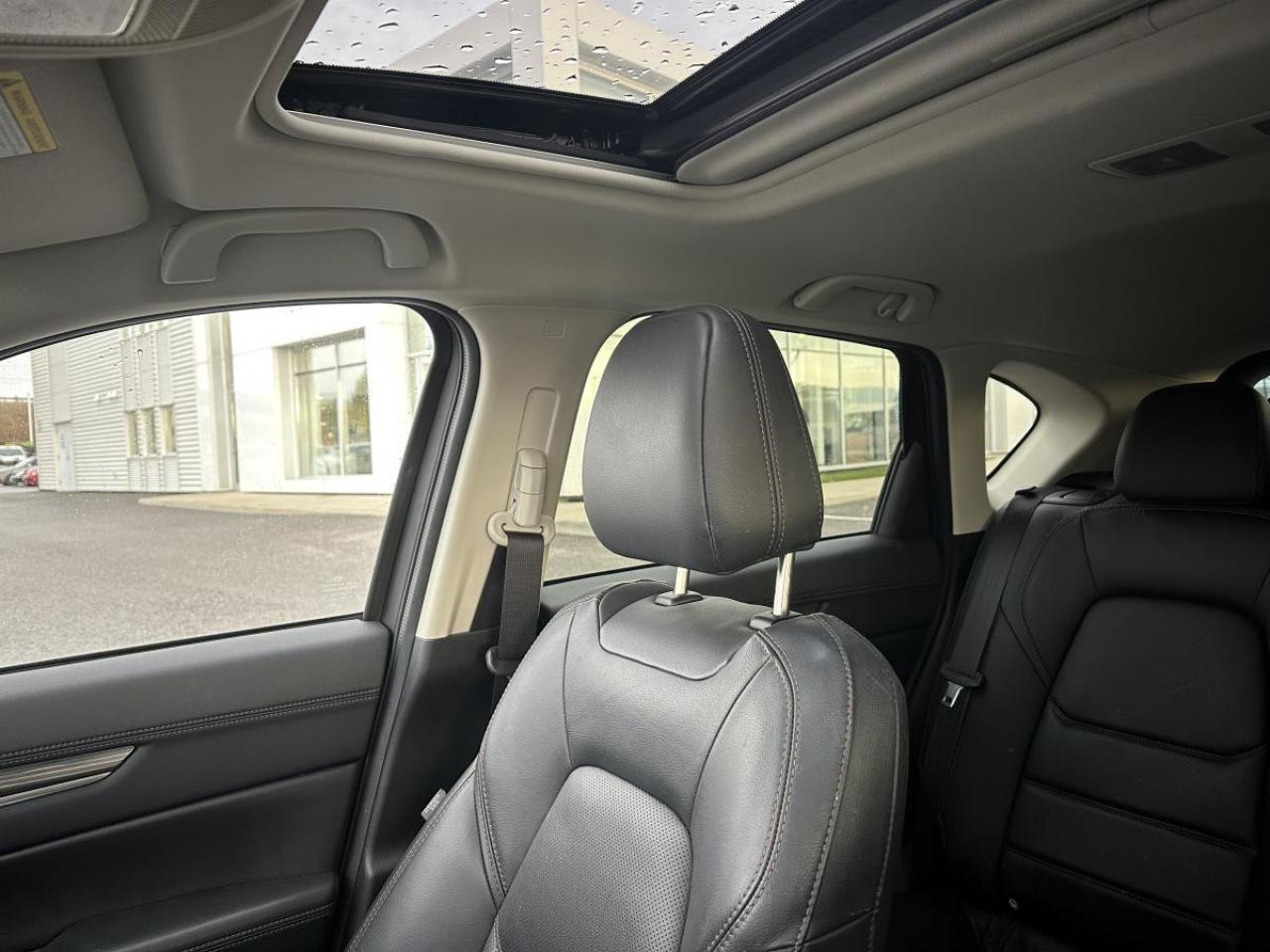 2019 Mazda CX-5 GT AWD 2.5L I4 CD at 1 OWNER Photo3