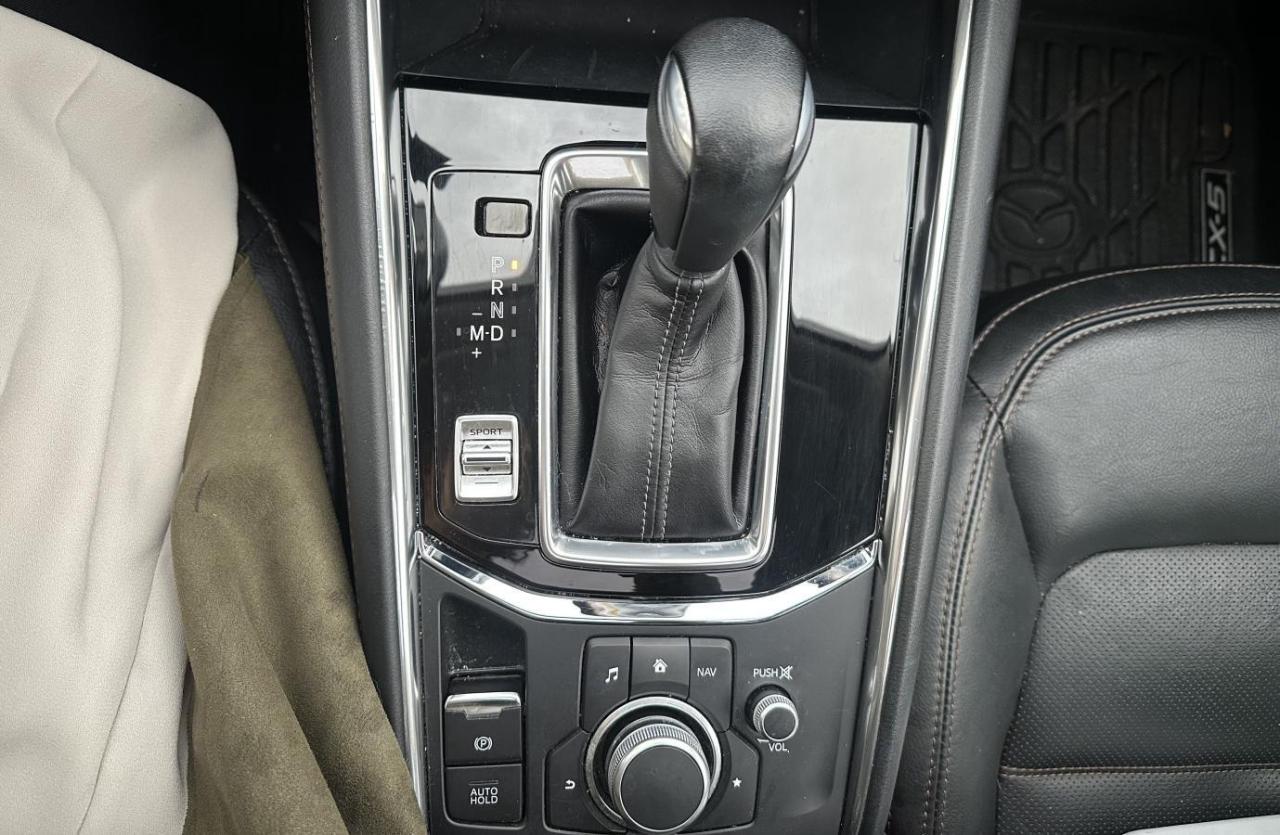 2019 Mazda CX-5 GT AWD 2.5L I4 CD at 1 OWNER Photo