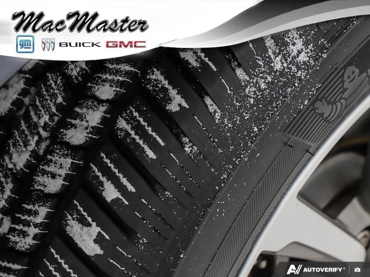 2014 Nissan Pathfinder SLSL, 3.5L V6, CVT, LEATHER, ALLOYS, 7-PASSENGER, Photo