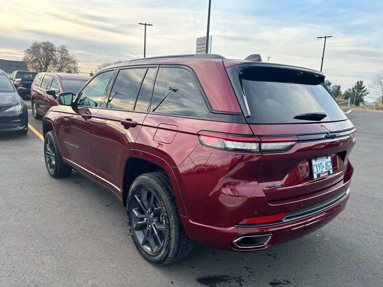 2023 Jeep Grand Cherokee 4xe Incl. Panoramic Sunroof + Surround Camera Photo