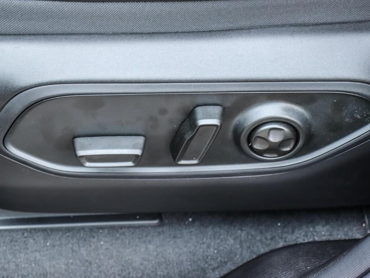 2023 Jeep Grand Cherokee 4xe Incl. Panoramic Sunroof + Surround Camera Photo