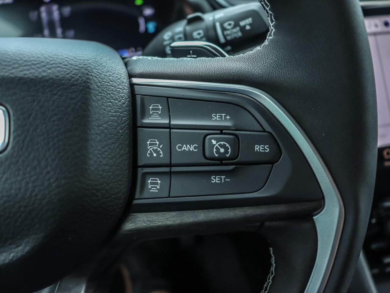 2023 Jeep Grand Cherokee 4xe Incl. Panoramic Sunroof + Surround Camera Photo