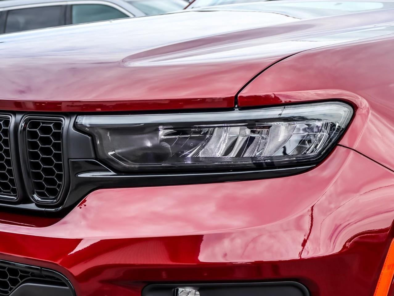 2023 Jeep Grand Cherokee 4xe Incl. Panoramic Sunroof + Surround Camera Photo