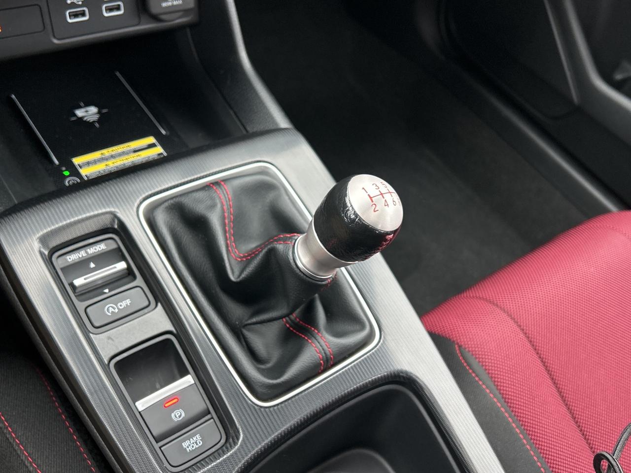 2024 Honda Civic Si Sedan Si  Navigation  Sunroof CarPlay H.Seats Like New! Photo