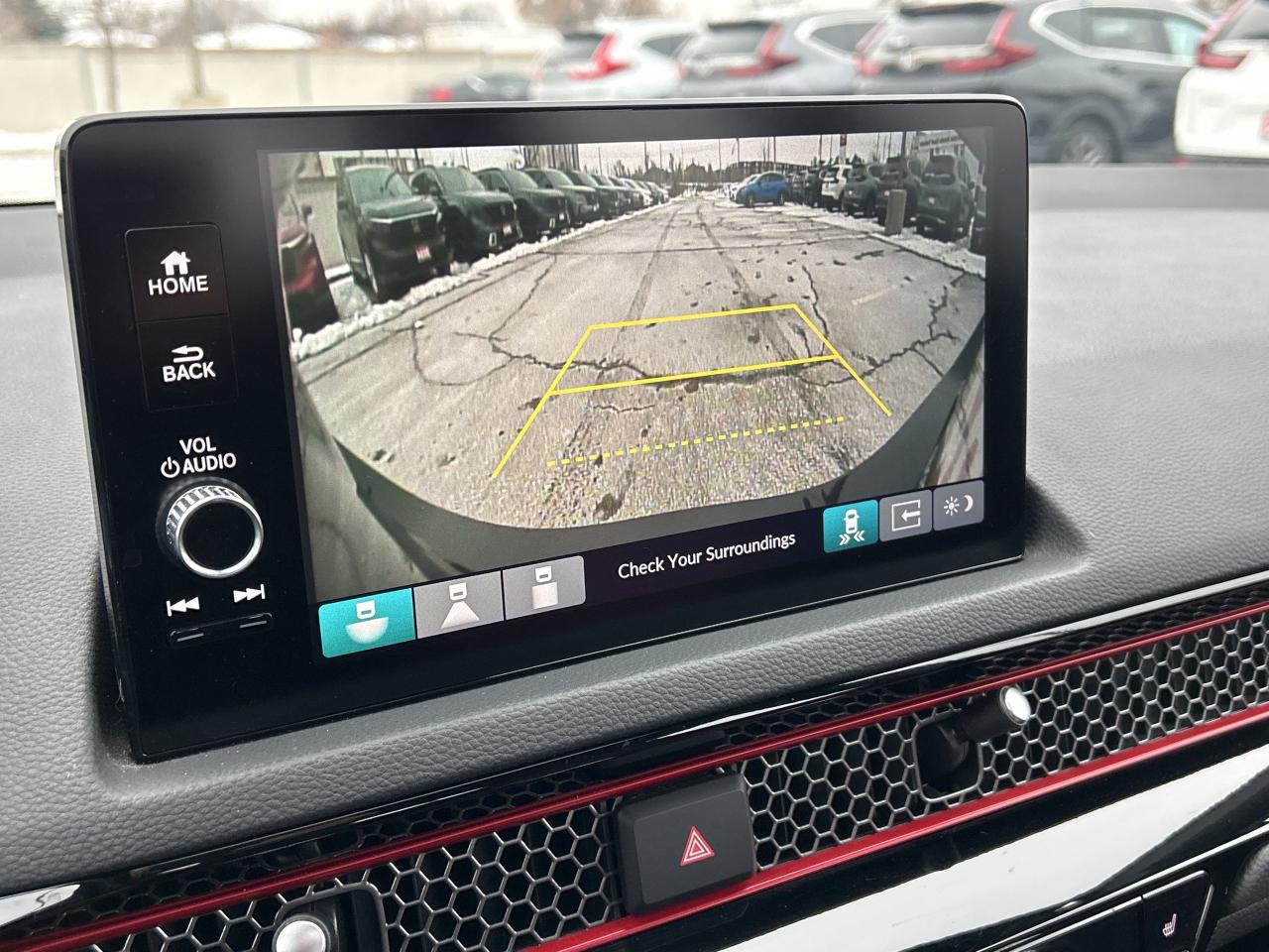 2024 Honda Civic Si Sedan Si  Navigation  Sunroof CarPlay H.Seats Like New! Photo