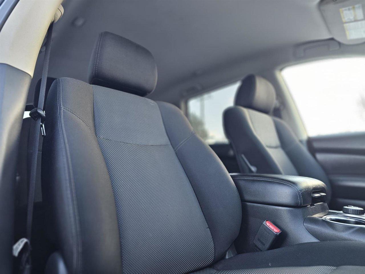 2018 Nissan Pathfinder SV TECH !!! NO ACCIDENTS !!! SOLD AS IS   NO INSPE Photo