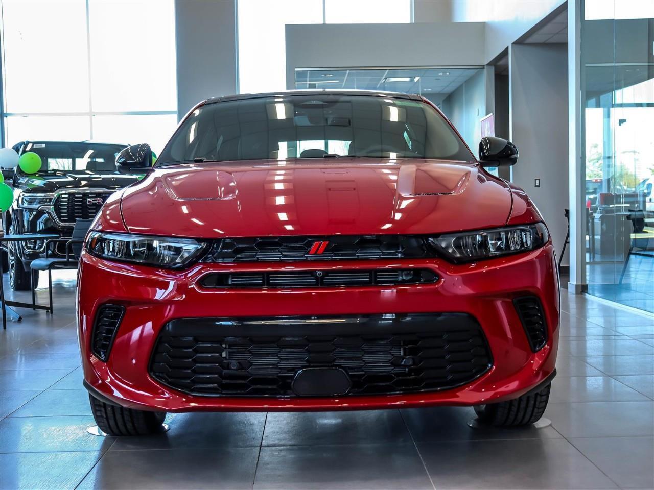 2025 Dodge Hornet GT Incl. Sunroof + Heated/Vented Leather Seats Photo