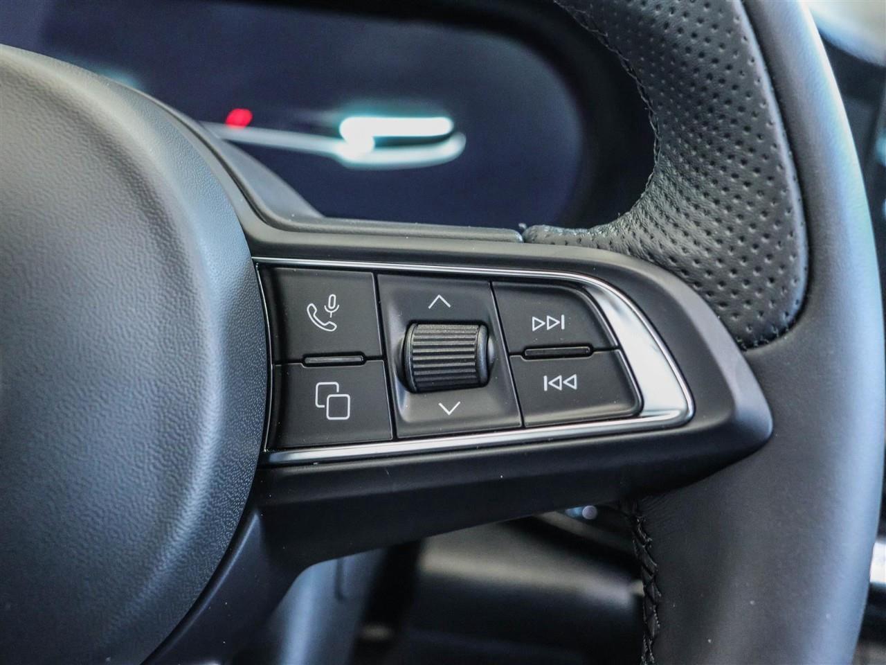 2025 Dodge Hornet GT Incl. Sunroof + Heated/Vented Leather Seats Photo