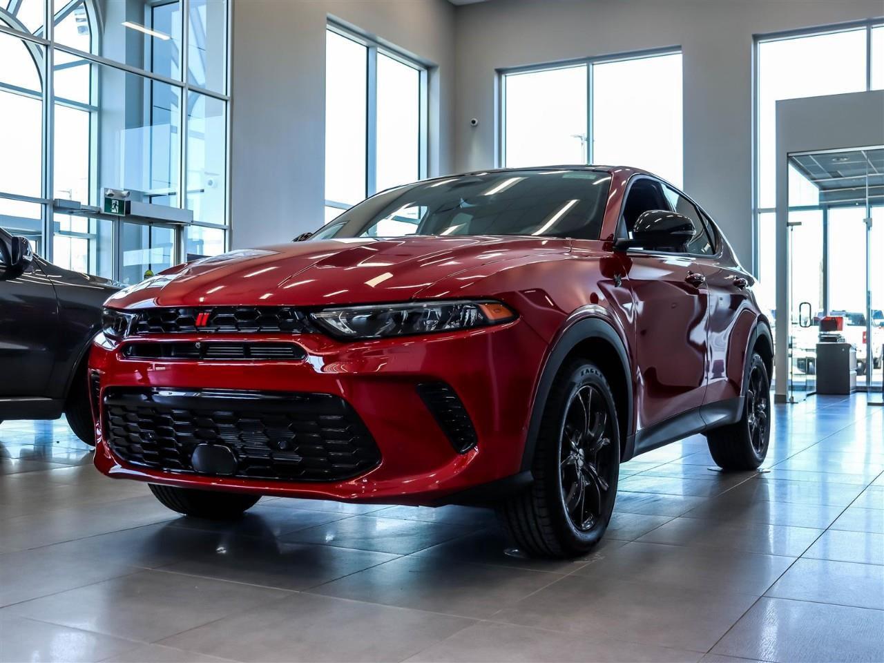 2025 Dodge Hornet GT Incl. Sunroof + Heated/Vented Leather Seats Photo