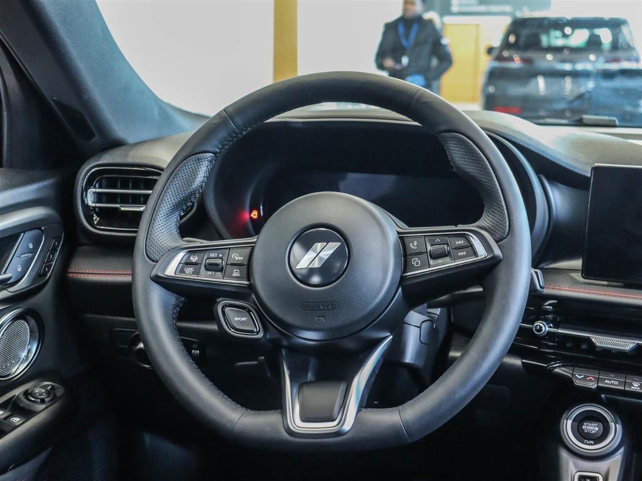 2025 Dodge Hornet GT Incl. Sunroof + Heated/Vented Leather Seats Photo