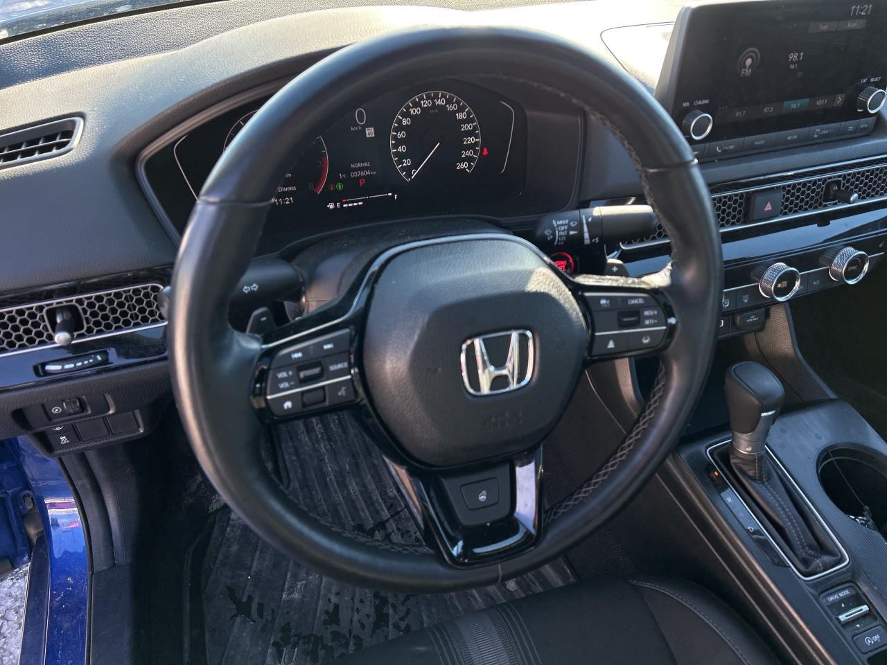 2024 Honda Civic Sedan Sport CarPlay Rear Cam Sunroof Heated Seats Photo