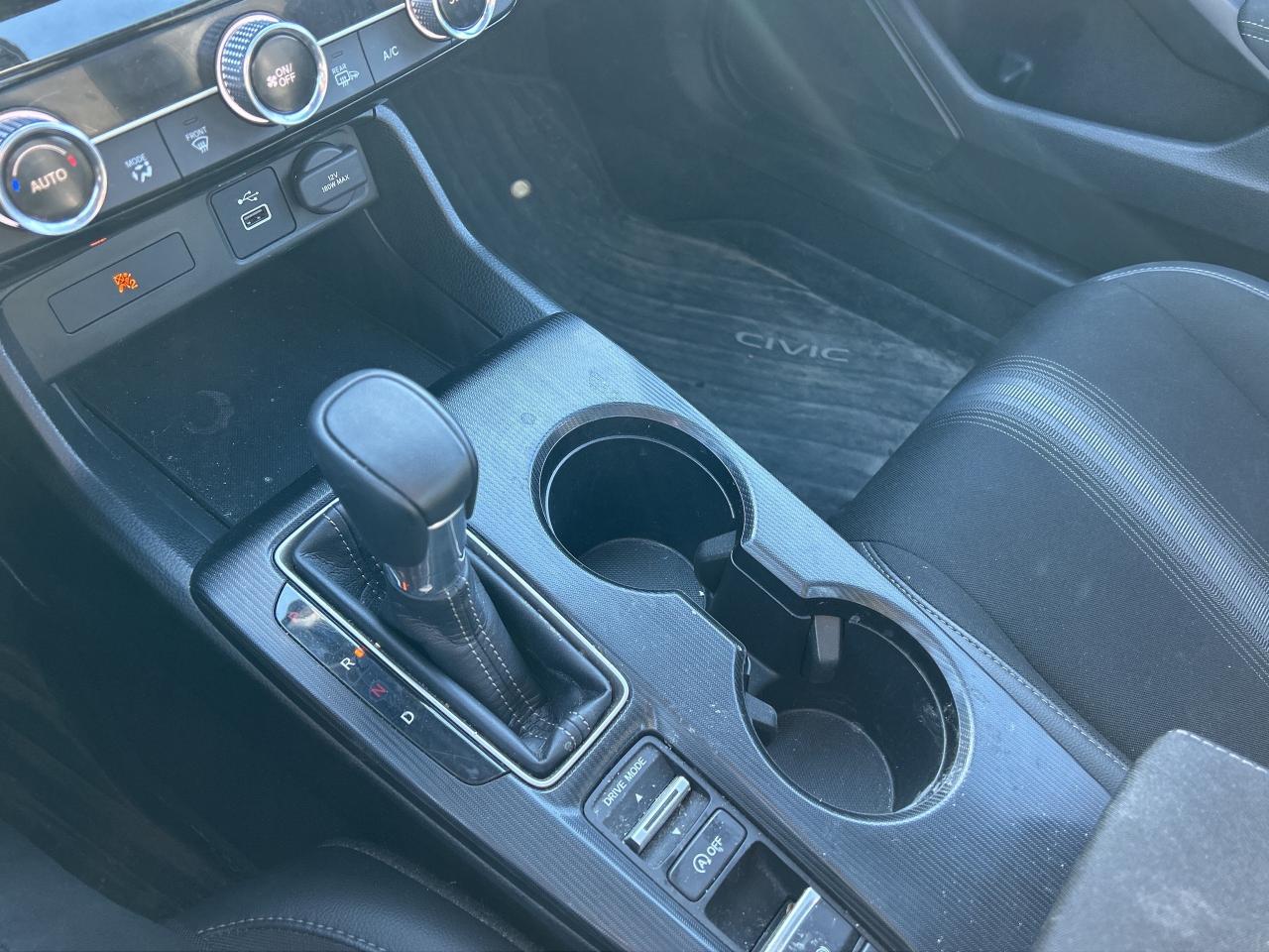 2024 Honda Civic Sedan Sport CarPlay Rear Cam Sunroof Heated Seats Photo