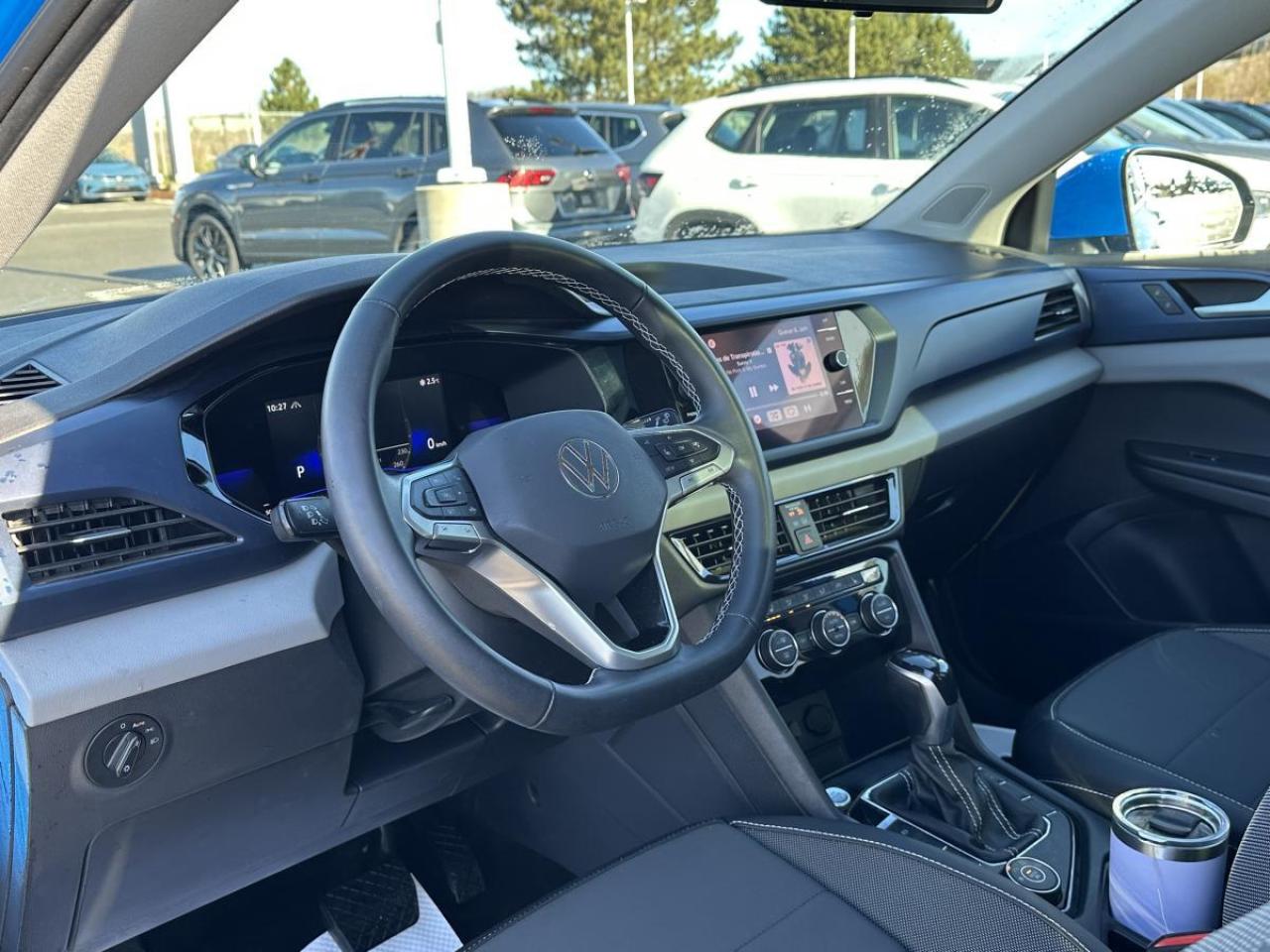 2022 Volkswagen Taos Comfortline 4Motion AWD - Panoramic sunroof Photo