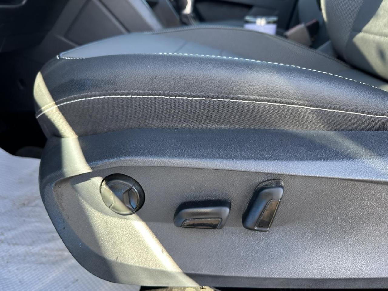 2022 Volkswagen Taos Comfortline 4Motion AWD - Panoramic sunroof Photo