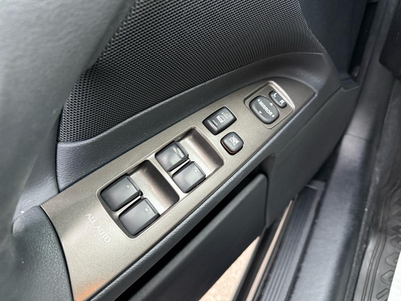 2008 Lexus IS 250 IS 250 RWD Auto  ACCIDENT FREE CERTIFIED MINT Photo