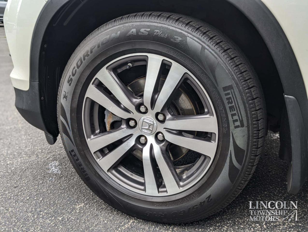 2016 Honda Pilot EX-L - RMT START, CLEAN CARFAX, 8 SEATS, NAV, 4WD Photo