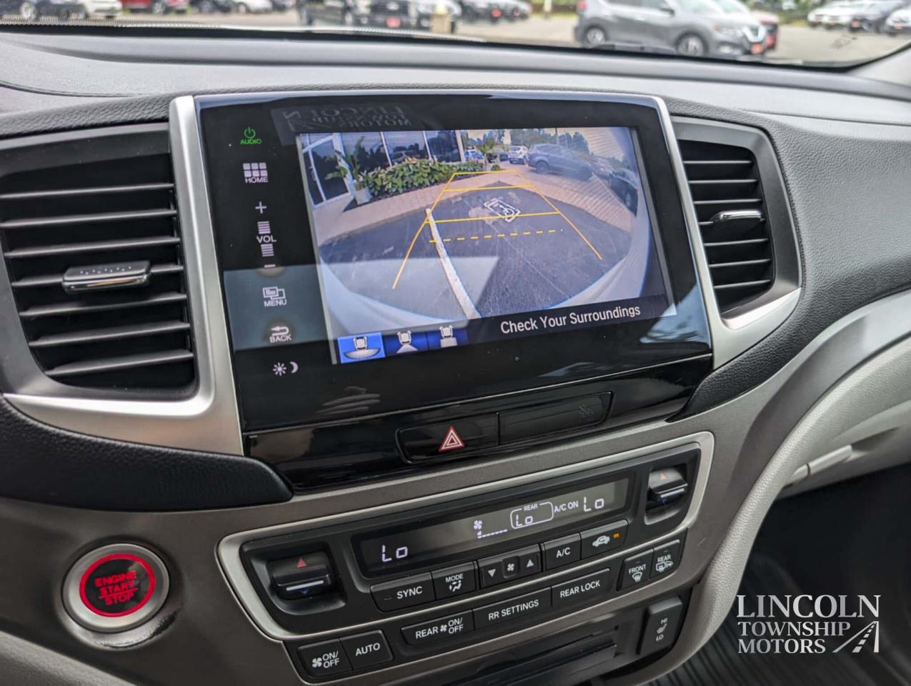 2016 Honda Pilot EX-L - RMT START, CLEAN CARFAX, 8 SEATS, NAV, 4WD Photo