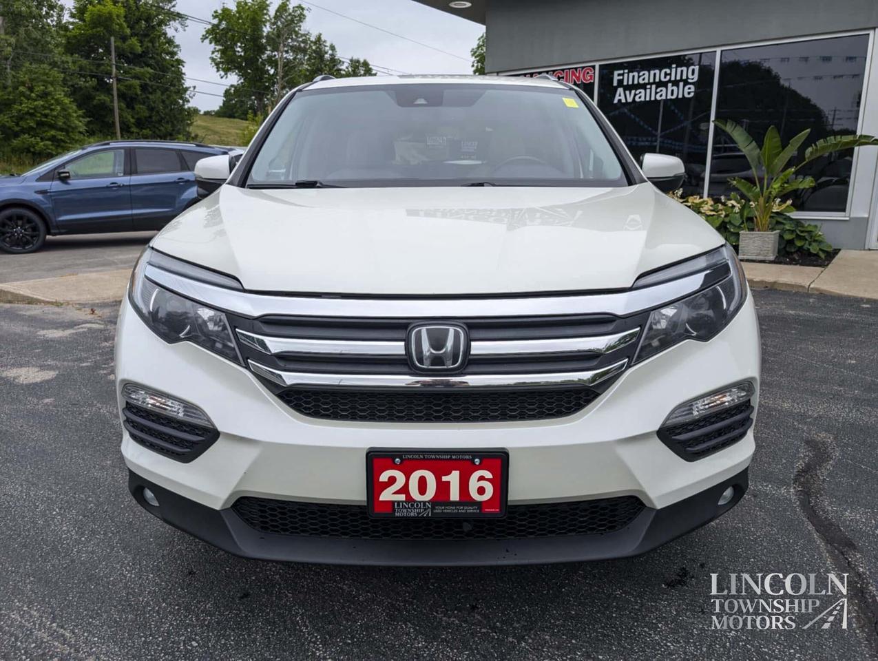 2016 Honda Pilot EX-L - RMT START, CLEAN CARFAX, 8 SEATS, NAV, 4WD Photo