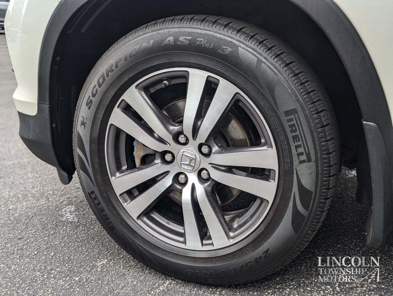 2016 Honda Pilot EX-L - RMT START, CLEAN CARFAX, 8 SEATS, NAV, 4WD Photo