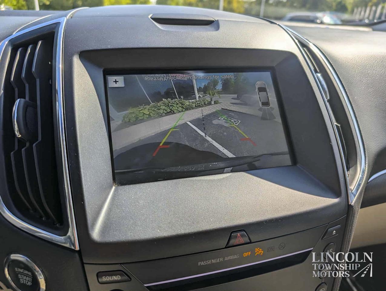 2019 Ford Edge Titanium- CLEAN CARFAX, AWD, RMT START, 2.0L,4 CYL Photo