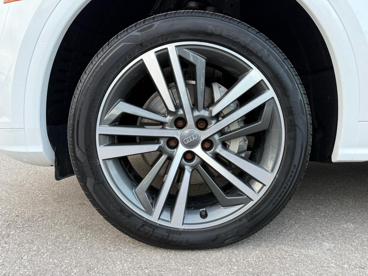 2019 Audi Q5 Technik S-Line quattro  ACCIDENT FREE 1-OWNER Photo