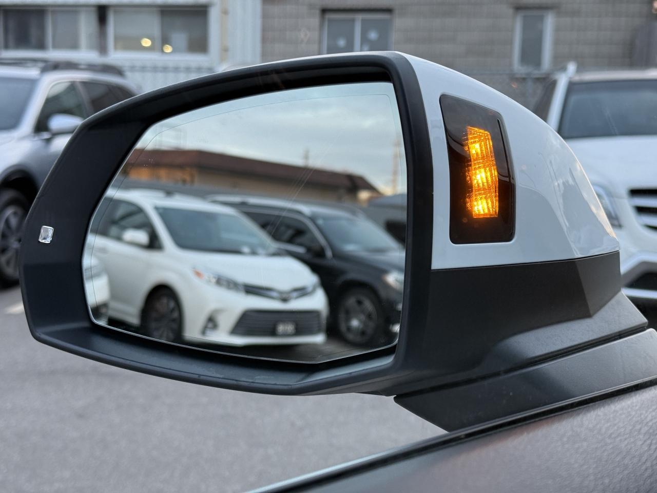 2019 Audi Q5 Technik S-Line quattro  ACCIDENT FREE 1-OWNER Photo