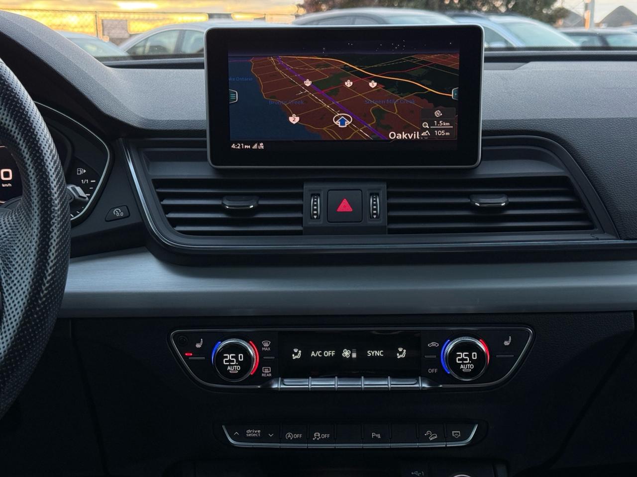 2019 Audi Q5 Technik S-Line quattro  ACCIDENT FREE 1-OWNER Photo