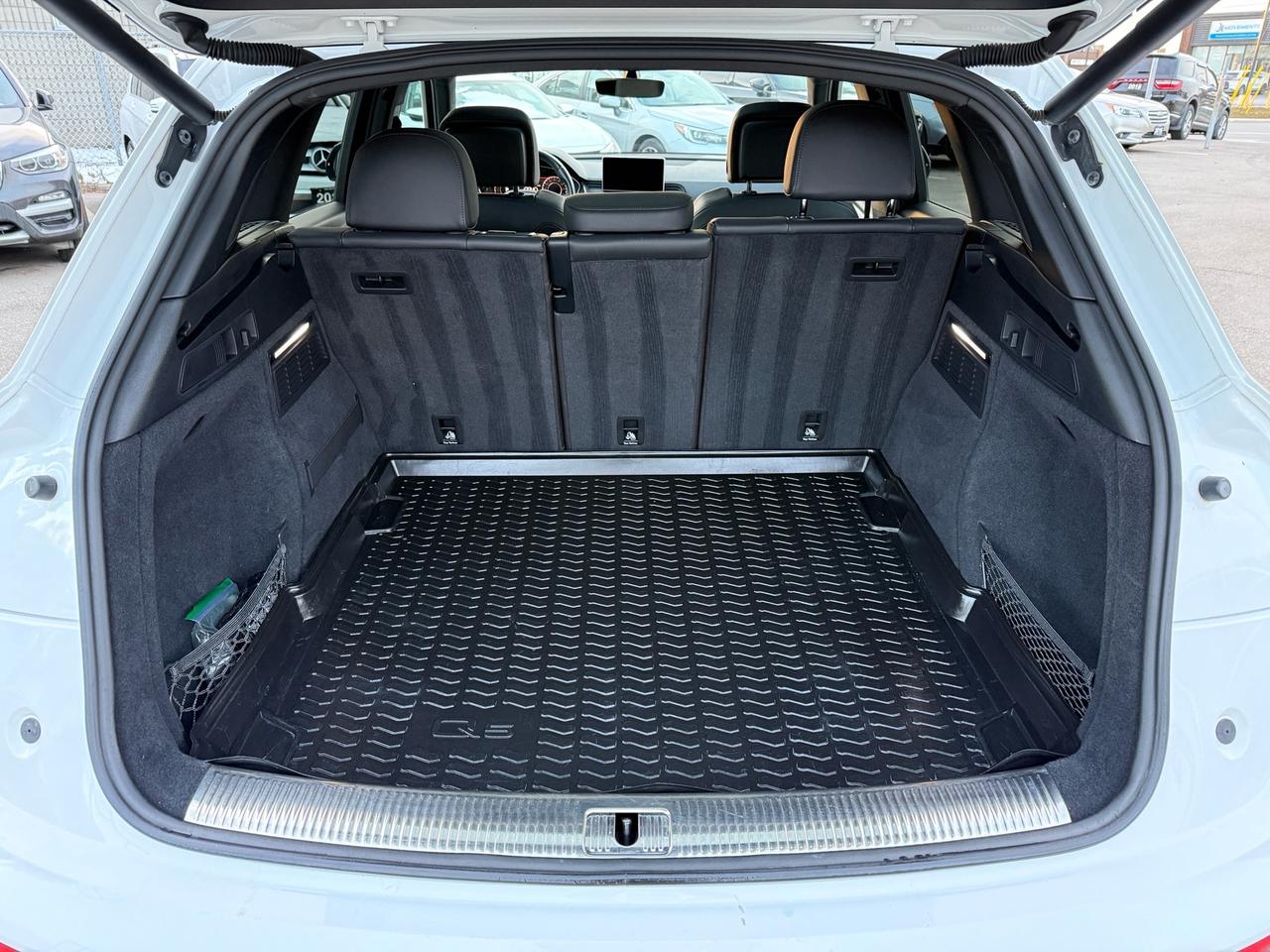 2019 Audi Q5 Technik S-Line quattro  ACCIDENT FREE 1-OWNER Photo